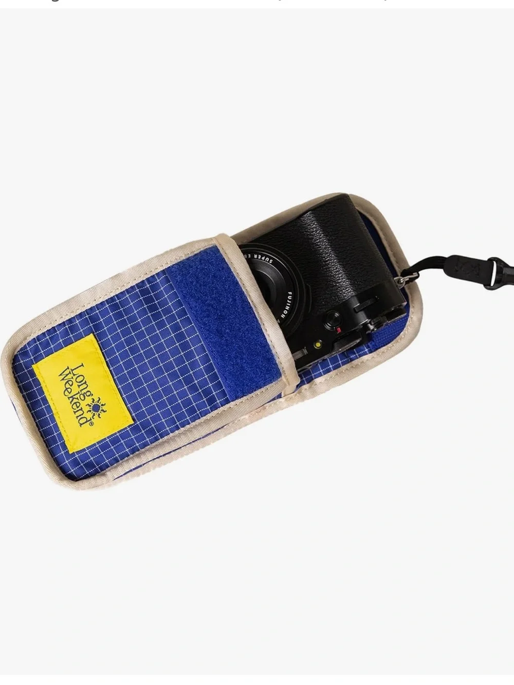 BRAND NEW Long Weekend Camera Pouch (Creme Multi)